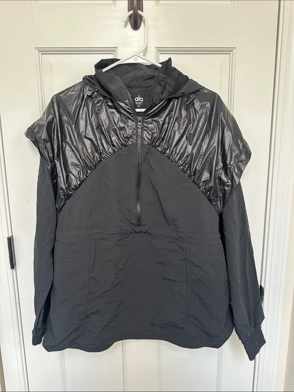 ALO Yoga Black Hooded Half-Zip Utility Jacket